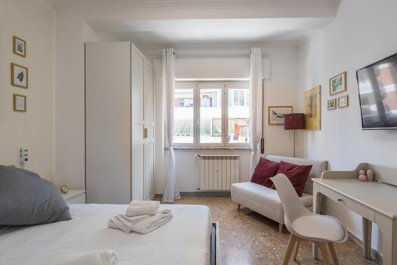 Appartamento Cinecitta Gem Flat With Veranda